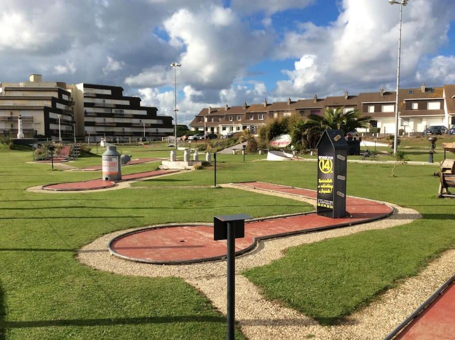 Maisonnette Du Bonheur Villa Courseulles-sur-Mer Luaran gambar