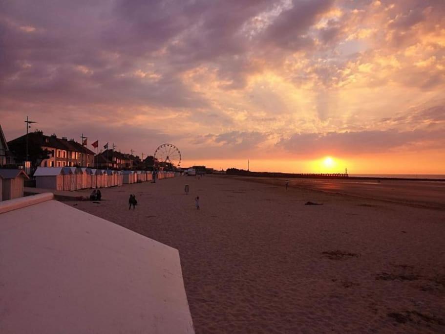 Maisonnette Du Bonheur Villa Courseulles-sur-Mer Luaran gambar